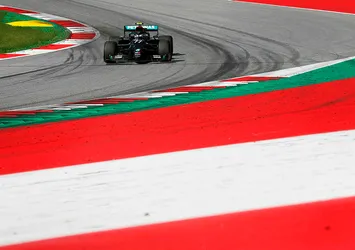Formula 1'in ilk yarışında Bottas zaferi