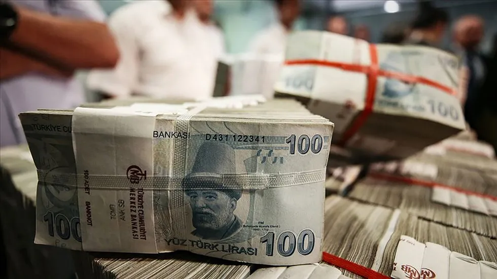 Memur ve emeklinin Ocak 2027 zammı için 4 senaryo: En iyi ihtimalde öğretmen ve polis maaşı 100 bin TL’ye çıkacak - 13