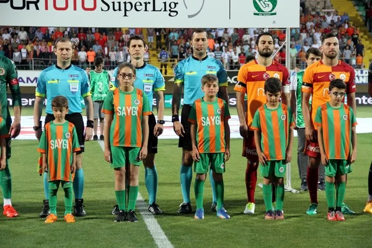 Aytemiz Alanyaspor - Galatasaray maçından kareler