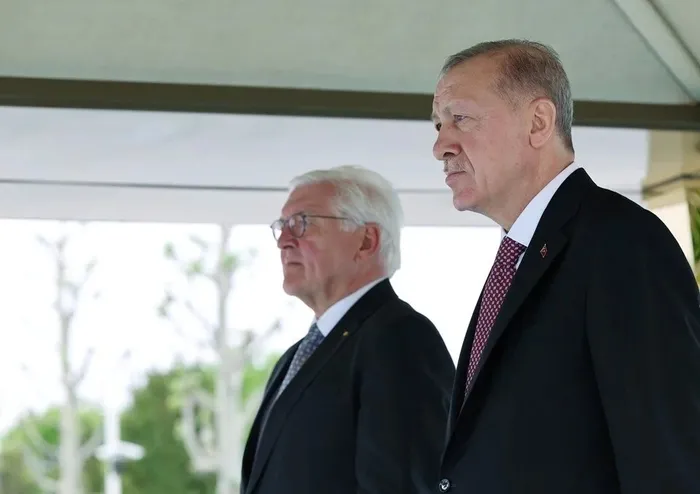 1714079733602.jpeg Almanya'da Steinmeier'in Ankara ziyareti değerlendirildi: Türkiye'nin konumunu daha iyi anladılar - 4