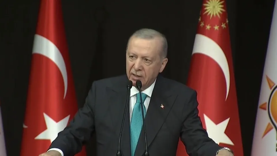 AK Parti için kamp vakti