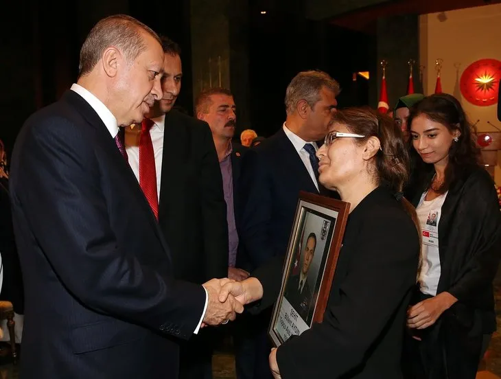 Cumhurbaşkanı Erdoğan şehit yakınlarını ağırladı