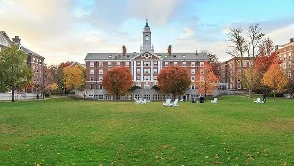 1702401054647.jpeg Harvard Üniversitesi Yahudi lobisine boyun eğmedi! “Ya soykırımı desteklersiniz ya da sizi yok ederiz” demişlerdi - 3