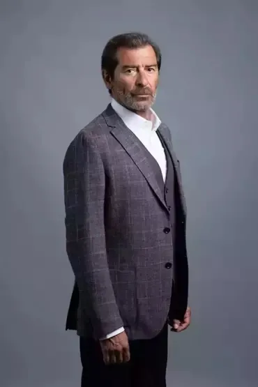 yargi-yekta-oldu-mu-diziden-ayriliyor-mu-yargi-dizisi-ugur-polat-kimdir-diziden-ayrildi-mi-1701671263821.jpeg Yargı YEKTA öldü mü, diziden çıktı mı? Yargı dizisi Uğur Polat kimdir, diziden ayrıldı mı? - 5