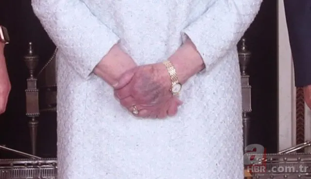 Kraliçe Elizabeth bu fotoğrafıyla İngiltere'yi karıştırdı! 2