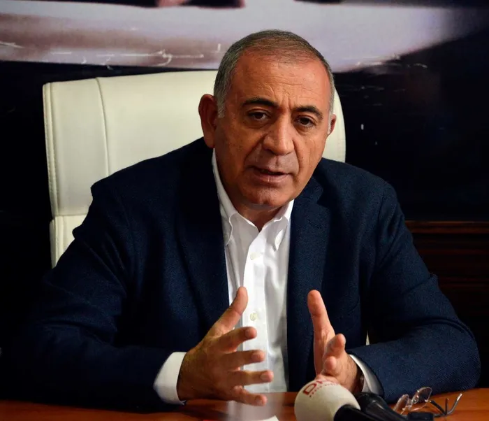 kayyum-gursel-tekin-kimdir-gursel-tekinin-mal-varligi-nedir-hangi-gorevlerde-bulundu-1757329083540.jpg A Haber Foto Arşiv