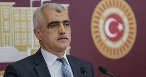 ’Hayır’ diyen CHP’ye HDP’den övgü