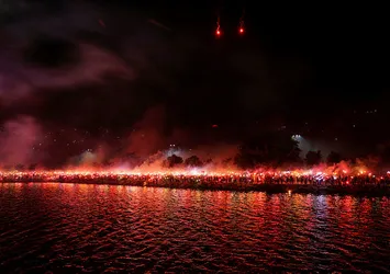 Trabzonspor taraftarına özel çağrı! Mutluluğa Kurşun Sıkma