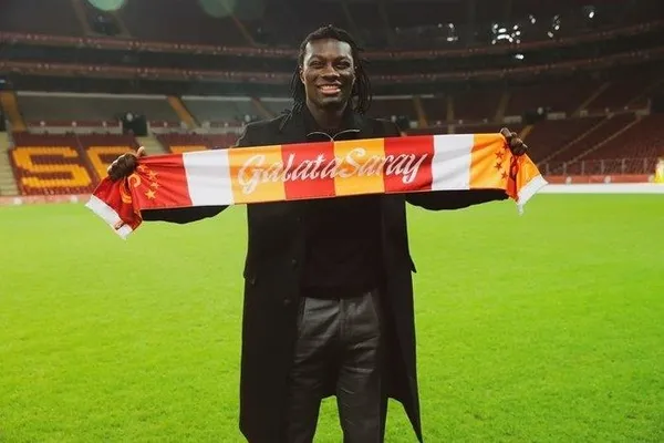 Bafetimbi Gomis yeniden Galatasaray’da! Resmi açıklama geldi