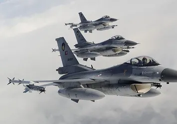 Kuzey Irak'a hava harekatı düzenlendi