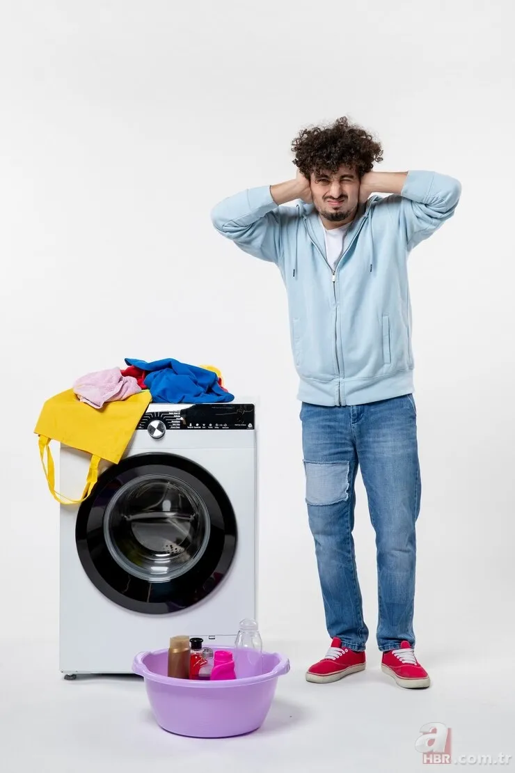 Sallanan Çamaşır Makinesi Sorununa Son! Bu Pratik Çözümü Deneyin! 4