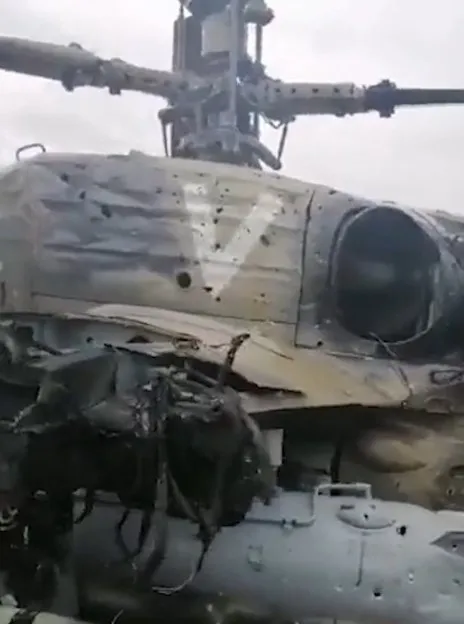 rusya-ukrayna-savasi-5-gununde-rus-tanklarinin-uzerinde-o-isaret-merak-uyandirdi-akillara-tek-bir-sey-geldi-1646052214456.jpg Rusya-Ukrayna savaşı 5. gününde: Rus tanklarının üzerinde o işaret merak uyandırdı! Akıllara tek bir şey geldi - 2