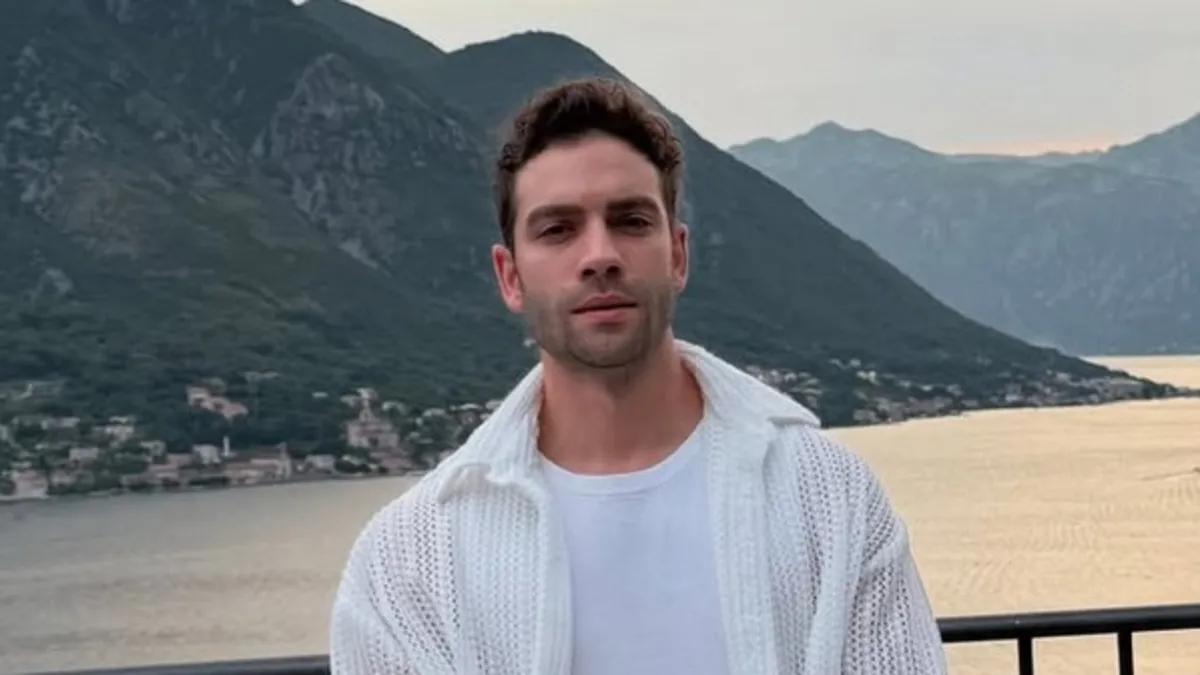 Oyuncu Burak Berkay Akgül Bodrum'da mekan açtı