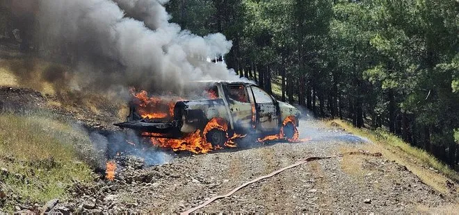 Hatay’da ormanlık alandaki kamyonette çıkan yangın söndürüldü