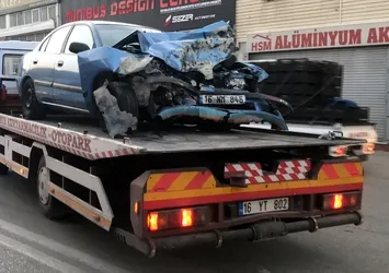 Canlı yayın yaparken kazayı görüntüledi!