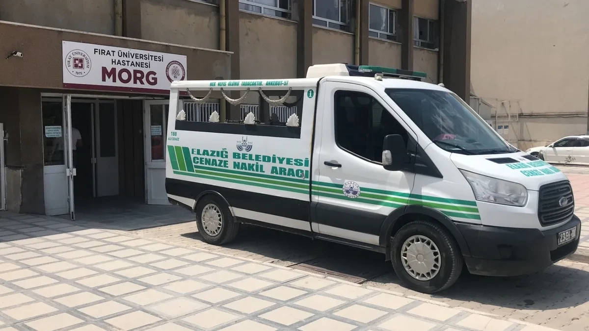 Elazığ'da akıllara durgunluk veren olay! Kurt sandığı eşini tüfekle vurarak öldürdü