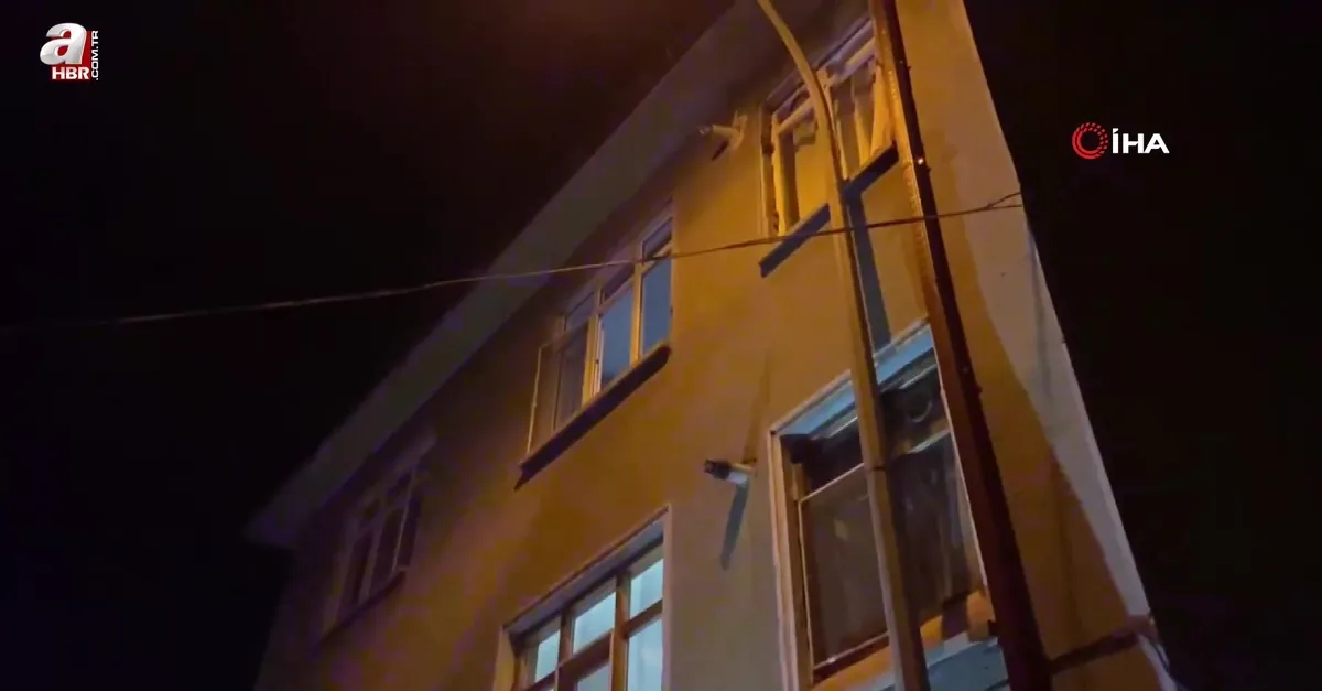 3'üncü kattan düşen çocuk ağır yaralandı