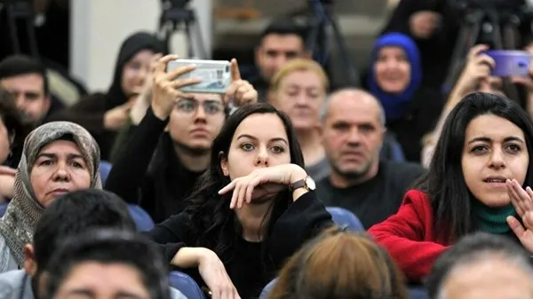 ogretmen-atamalarinda-takvim-belli-oldu-ogretmen-atamalari-takvimi-son-dakika-ogretmen-atamalarinda-basvurular-ne-zaman-yapilacak-1631207201545.jpg