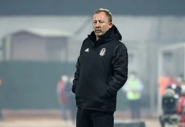 Sergen Yalçın Beşiktaş ile şampiyon olup tarihe geçmeyi planlıyor
