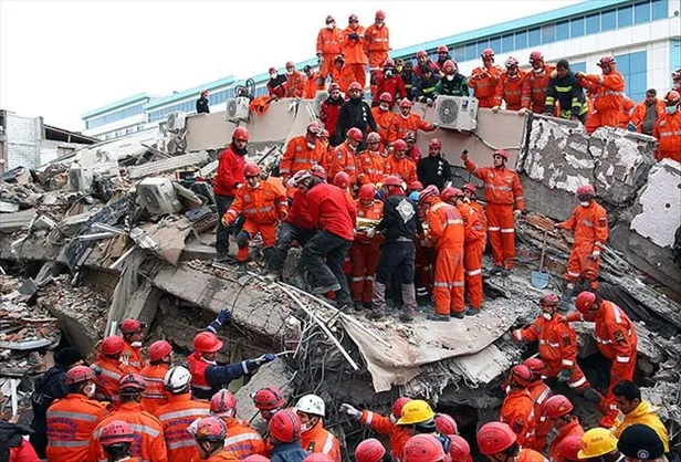Arama kurtarma çalışmaları kaç gün sürer? Hangi illerde arama kurtarma bitti? Devam eden iller listesi... 7.7-7.6 Deprem Hatay, Kahramanmaraş, Urfa, Kilis...