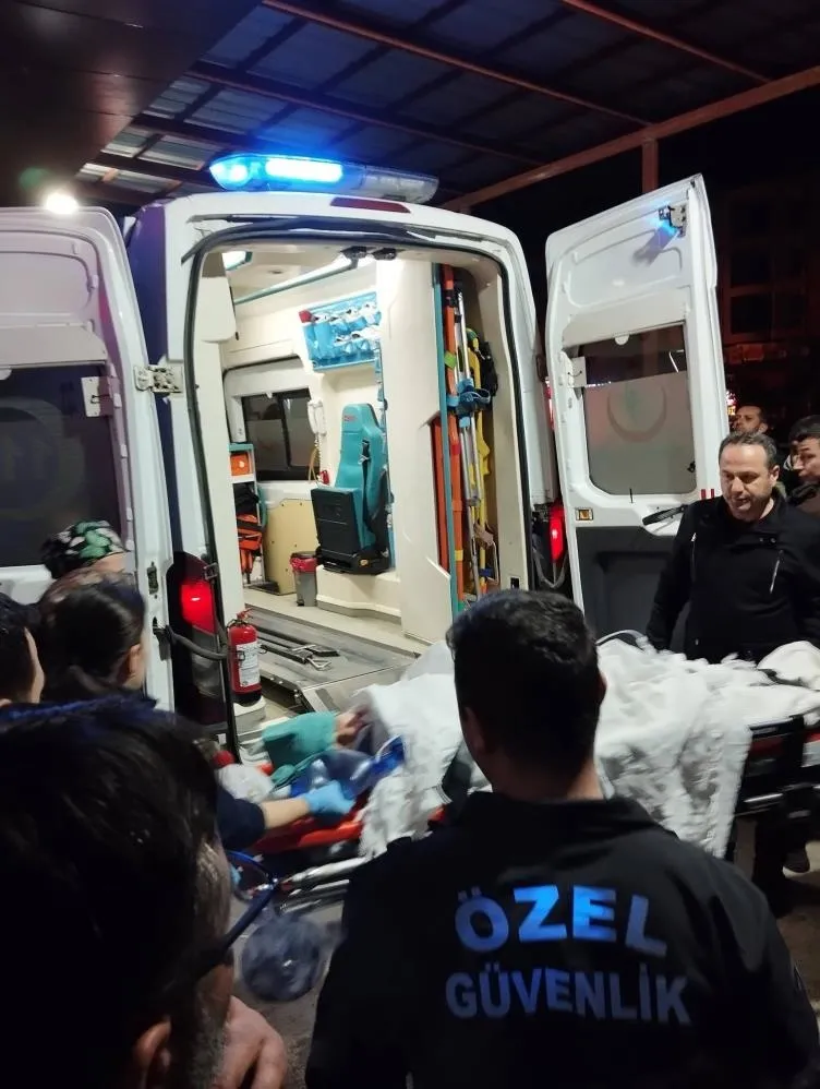 chpli-baskan-dedenin-taciz-ettigi-kiza-araba-carpmisti-aci-haber-geldi-1774875555242.jpg CHP'li Dede'nin taciz ettiği kız hayatını kaybetmişti! Tuana'nın son görüntülerine ahaber.com.tr ulaştı - 4