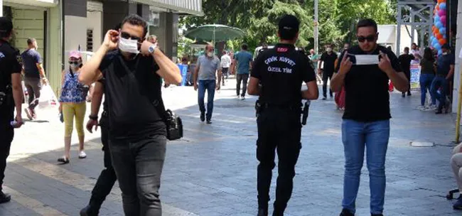 Trabzon'da koronavirüs vaka sayısı 200'ü aşınca denetimler sıklaştı - 5