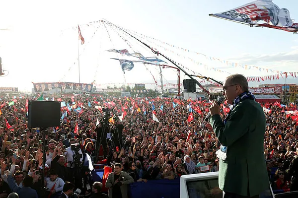 son-dakika-baskan-recep-tayyip-erdogandan-erzurum-mitinginde-flas-aciklamalar-14-mayista-zaferle-cikacagiz-1683303568960.jpg