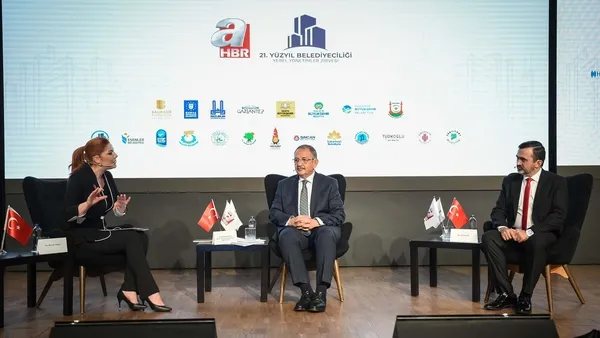 Son dakika: A Haber’den Yerel Yönetimler Zirvesi! Belediyeciliğin kalbi Turkuvaz’da attı