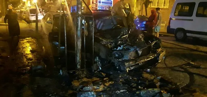 İstanbul’da yanan arabasını gören vatandaş, gözyaşlarına boğuldu