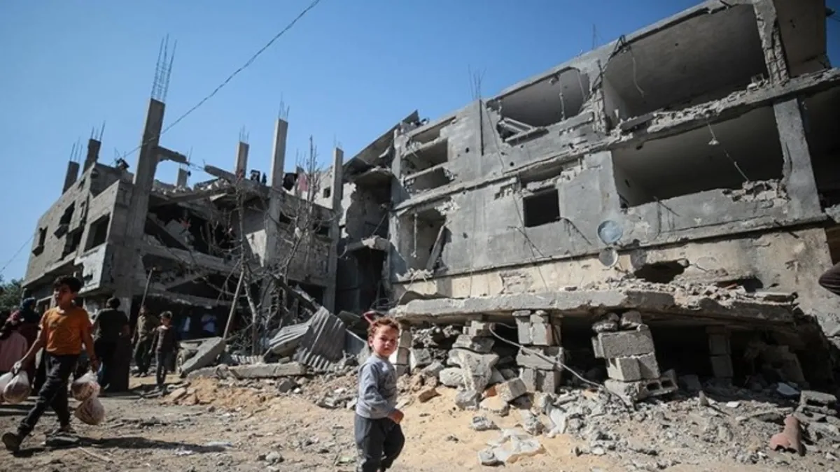 Terör devleti İsrail'den Batı Şeria'ya baskın! Birçok ev ve aracı ateşe verdiler