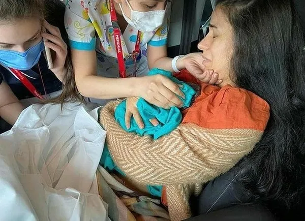 Son dakika | Avrasya Tüneli'ne 2 kişi girdiler 3 kişi çıktılar! İşte mucize doğumun yeni görüntüleri - 1