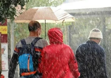 Meteoroloji'den peş peşe uyarılar! Uyduya yansıdı sağanak geliyor | O illerde yaşayanlar dikkat | Bugün hava nasıl olacak?