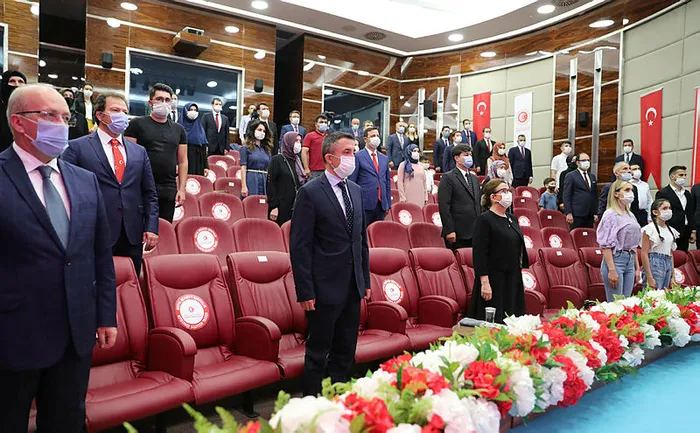 Ticaret Bakanı Ruhsar Pekcan: Karanlık güçlere teslim olmadık - 2