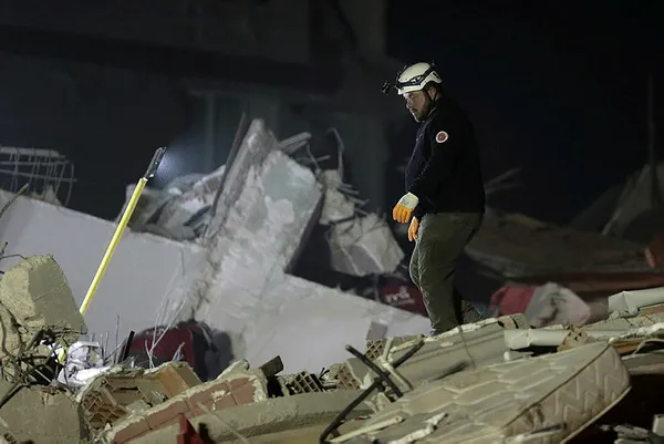 deprem-bolgesi-besik-gibi-sallaniyor-kahramanmarasta-ust-uste-yeni-depremler-afad-son-depremler-listesi-1676229803796.jpg Deprem bölgesi beşik gibi sallanıyor! Kahramanmaraş'ta üst üste yeni depremler! AFAD son depremler listesi - 5