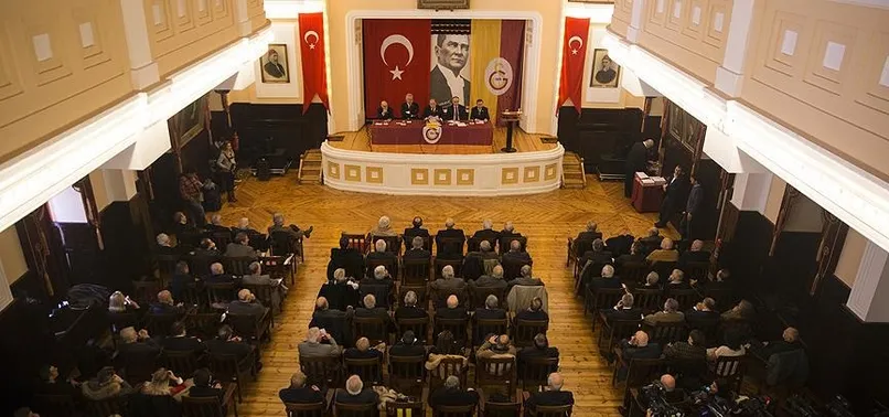 Galatasaray'da divan kurulu toplanıyor