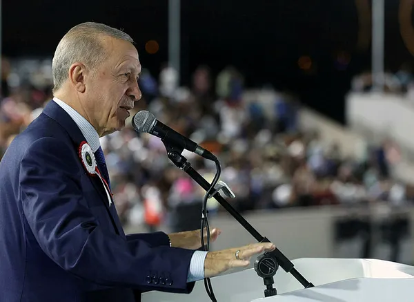 baskan-recep-tayyip-erdogan-turkiyeye-uzanan-kirli-elleri-kiracagiz-1690408413842.jpg Başkan Recep Tayyip Erdoğan: Türkiye'ye uzanan kirli elleri kıracağız - 3
