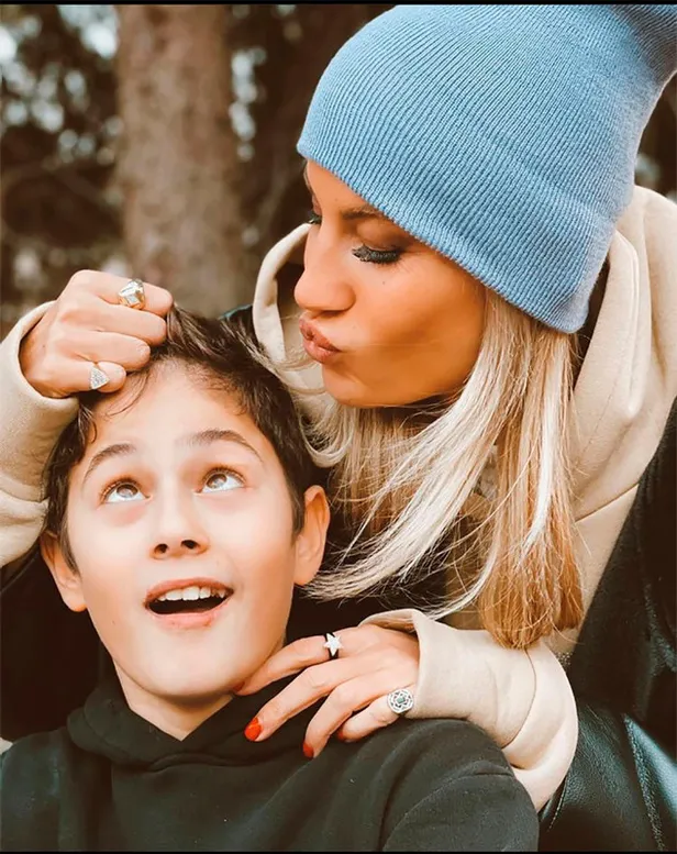 cagla-sikel-programi-neden-yok-bitti-mi-bugun-yayinlandi-mi-24-ekim-cagla-ile-yeni-bir-gun-yayindan-kalkti-mi-1698134135447.jpg Çağla Şıkel programı neden yok, bitti mi, bugün yayınlandı mı? 24 Ekim Çağla ile Yeni Bir Gün yayından kalktı mı, artık verilmeyecek mi? - 4