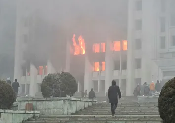 Küresel operasyonlar mı başladı? Kazakistan'da neler oluyor? Çarpıcı değerlendirmeler: 15 Temmuz gecesi yaşananlar...