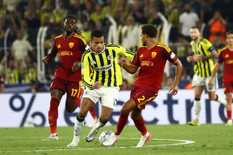 fenerbahce-sampiyonlar-liginde-roma-ile-yenisemedi-1789066118534.jpeg Fenerbahçe geri döndü ama galibiyet gelmedi! Roma ile puanlar paylaşıldı - 4