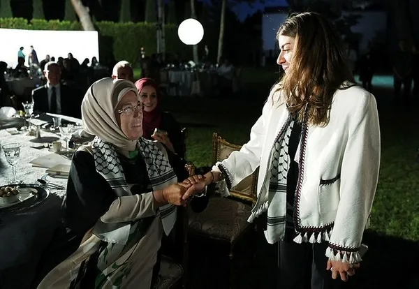Son dakika: Emine Erdoğan Filistinli sanatçıları ağırladı: Irkçılığın şifası hoşgörüdür - 5