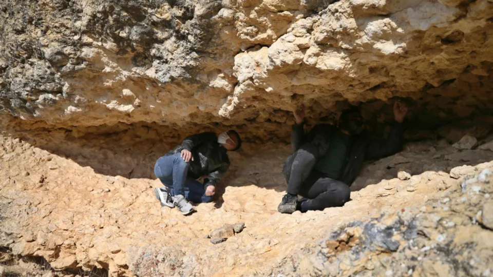 Hayvan otlatan köylüler tesadüfen buldu! Heyecanlandıran keşif