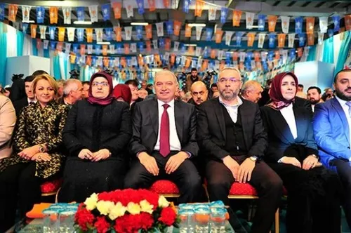 Mevlüt Uysal’dan Büyükçekmece’nin kayıp 25 yılına 25 dev proje