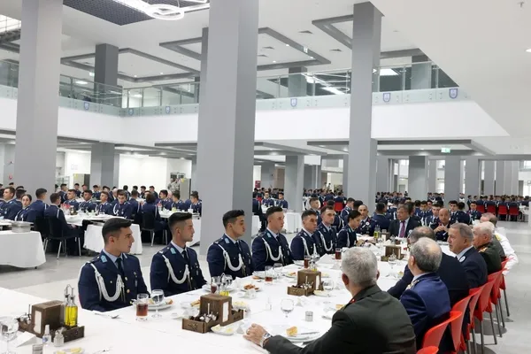 milli-savunma-bakani-hulusi-akardan-yunanistan-mesaji-deniz-ve-hava-kuvvetlerimiz-acik-sekilde-talimatlandiril-1664980262514.jpg Milli Savunma Bakanı Hulusi Akar'dan Yunanistan mesajı: Deniz ve Hava Kuvvetlerimiz açık şekilde talimatlandırıldı - 8