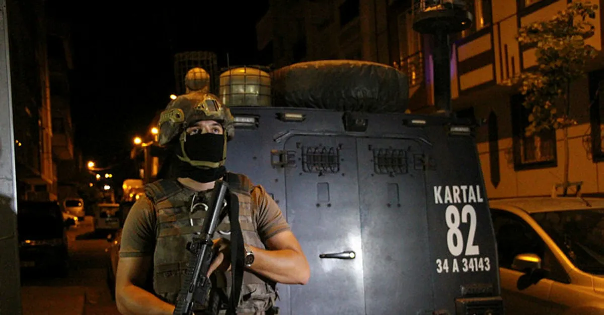 İstanbul'da terör örgütü DEAŞ'a operasyon: 10 gözaltı
