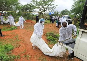 Bir ülke şoka girdi! Açlık tarikatı iddiası: 21 ölü
