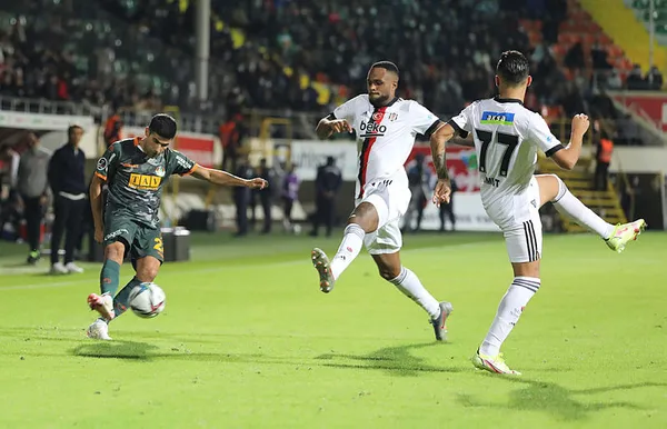 alanyaspor-2-besiktas-0-mac-sonucu-kara-kartal-3-mactir-maglup-1637431564276.jpg Alanyaspor: 2 - Beşiktaş: 0 MAÇ SONUCU | Kara Kartal 3 maçtır mağlup - 1