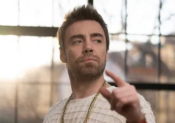 12. kez burun ameliyatı oldu! Murat Dalkılıç'ı oyuncu sevgilisi yalnız bırakmadı