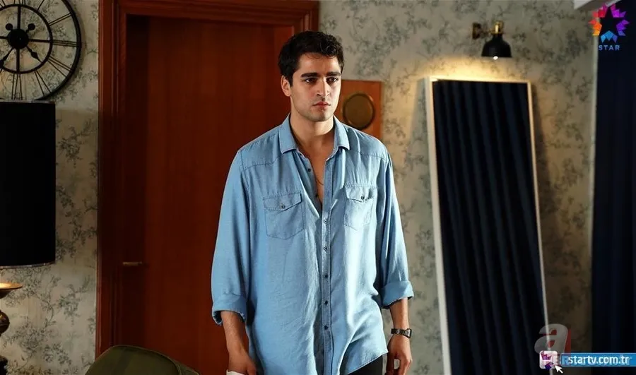 Yalı Çapkını'nda Mert Ramazan Demir ile başrolü paylaşan Afra Saraçoğlu'nun keşfedilme serüveninde kimler var kimler! Nurgül Yeşilçay’dan Özcan Deniz’e… 24