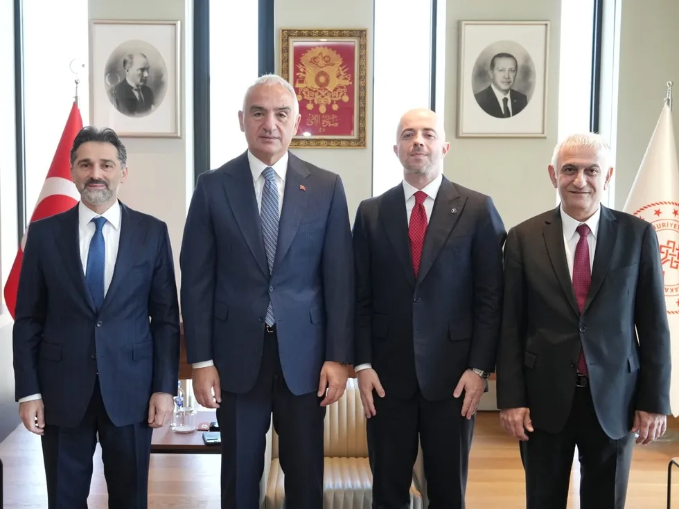 Türkiye'nin küresel erişimi için kritik zirve: Bakanlık ve THY yeni dönemi başlatıyor - 1