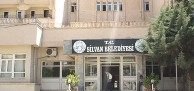 HDP’li Silvan Belediyesi 5 mühendisin işine son verdi! Kayyum döneminde işe alınan personelleri hedef aldılar